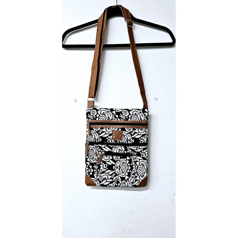 STONE MOUNTAIN  Crossbody/Shoulder Bag Purse Black & White Floral Light Weight